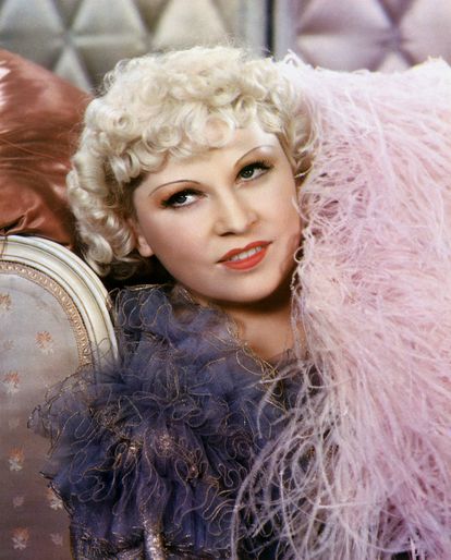 La actriz Mae West en una imagen sin fechar, probablemente de los inicios de su carrera en Hollywood.