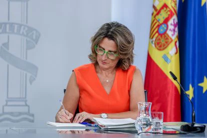 La vicepresidenta tercera y ministra para la Transición Ecológica, Teresa Ribera, este martes en La Moncloa.