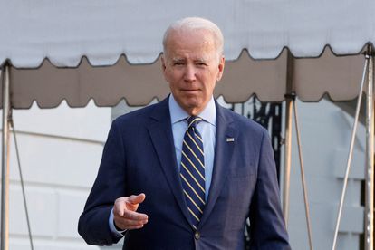 Colaboradores de Biden hallan un segundo lote de documentos clasificados