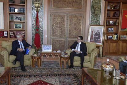 El jefe de la diplomacia de la UE, Josep Borrell, y el ministro de Exteriores marroquí, Naser Burita, este jueves en Rabat.
