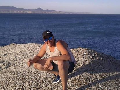Hallados en el estómago de un tiburón restos de un argentino desaparecido