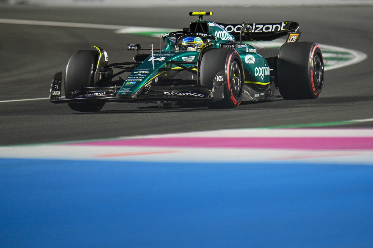 Fernando Alonso saldrá segundo y Sainz, cuarto en el GP de Arabia Saudí