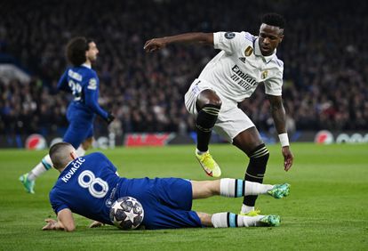 Mateo Kovacic y Vinicius Junior en un momento del partido.