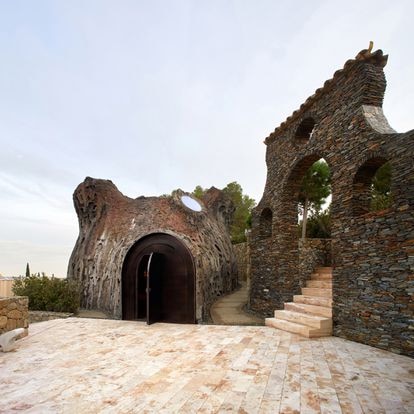 Espacio donde se encuentra elBulliDNA, creado por estudio de arquitectura RCR, en una fotografía cedida por elBulliFoundation.