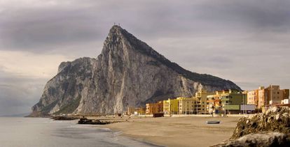 Sánchez y Sunak hablan para cerrar “cuanto antes” un acuerdo sobre Gibraltar