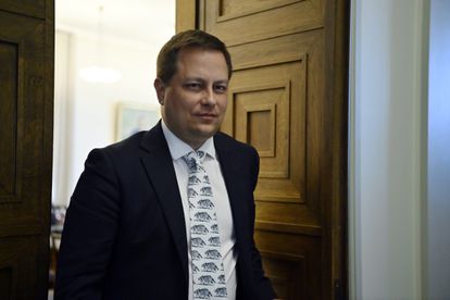 Vilhelm Junnila, el miércoles en el Parlamento finlandés tras superar la moción de censura.