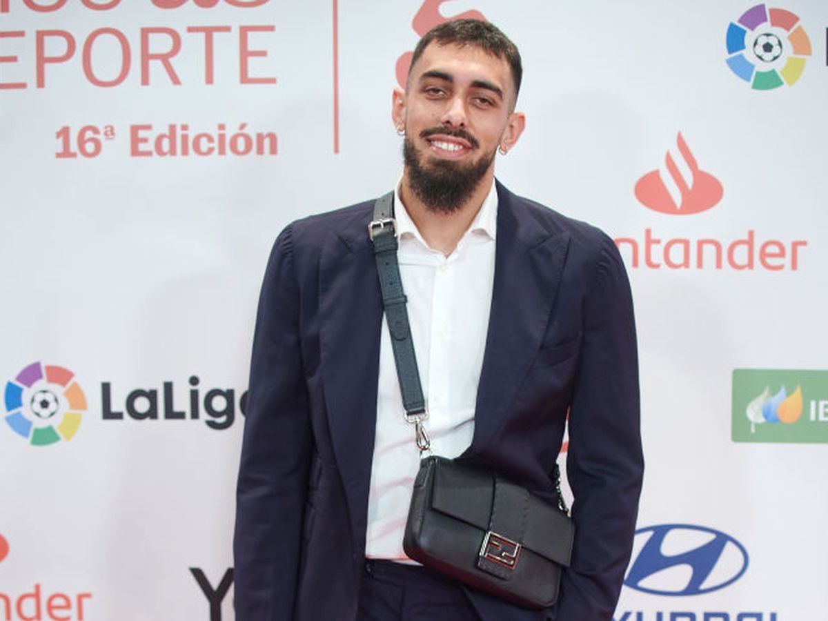 Borja Iglesias deja la selección española de fútbol tras la negación de Rubiales a dimitir