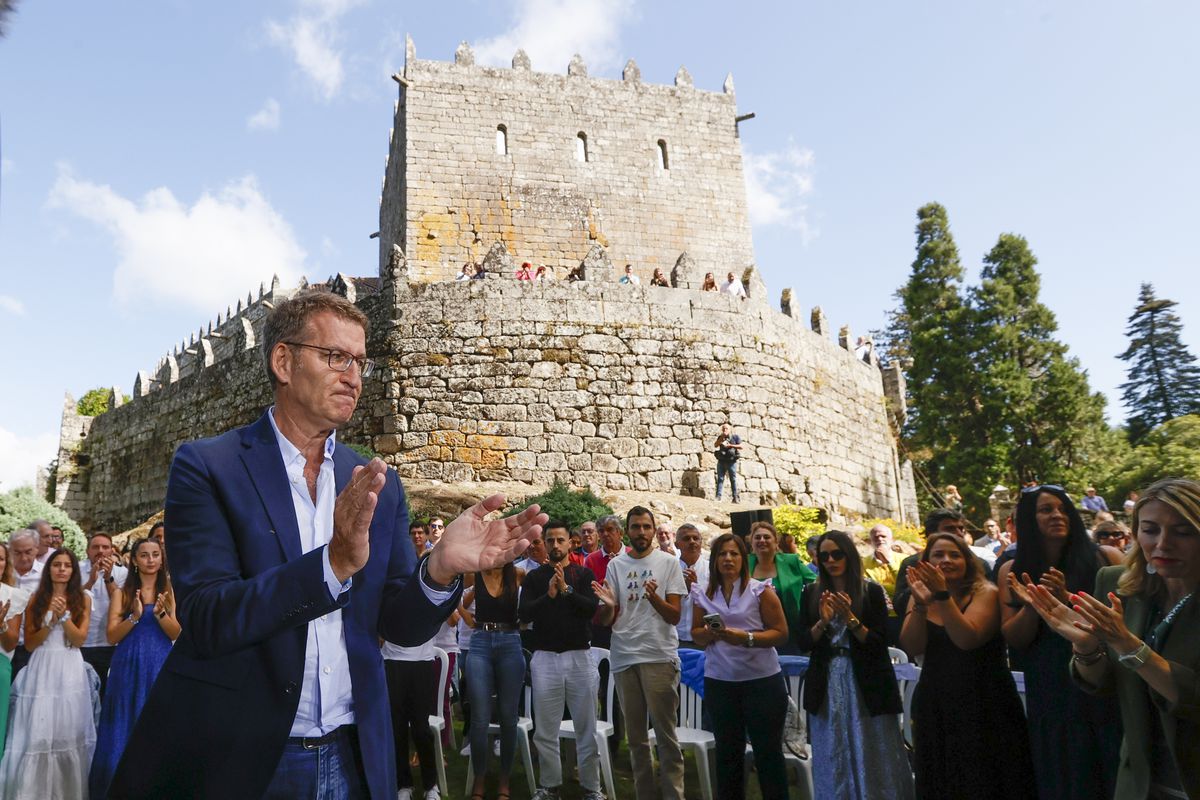 Feijóo se resigna a liderar la oposición un mes antes de ir a la investidura