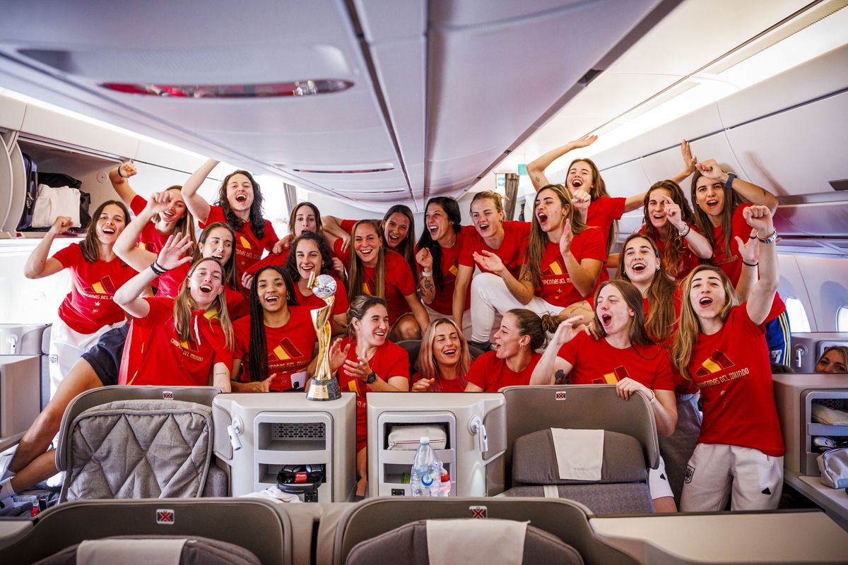 La celebración de España tras ganar el Mundial Femenino, en directo