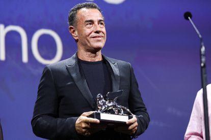 Matteo Garrone, con el León de Plata a la mejor dirección por 'Io Capitano'.