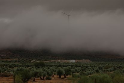 Temporal en Toledo, que se encuentra bajo aviso rojo, este domingo.
