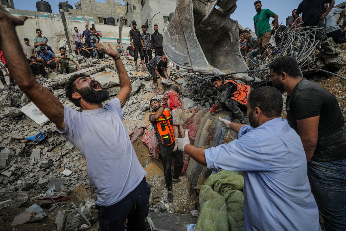 Guerra entre Israel y Gaza, en directo | La OMS alerta de que dos tercios de los hospitales de Gaza han tenido que detener sus operaciones por el bloqueo israelí