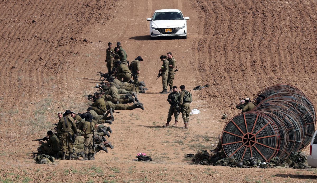 El ejército de Israel presiona a Netanyahu para lanzar la invasión terrestre de Gaza