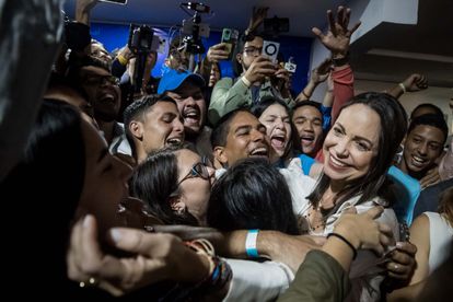 María Corina Machado arrasa en las primarias de la oposición en Venezuela