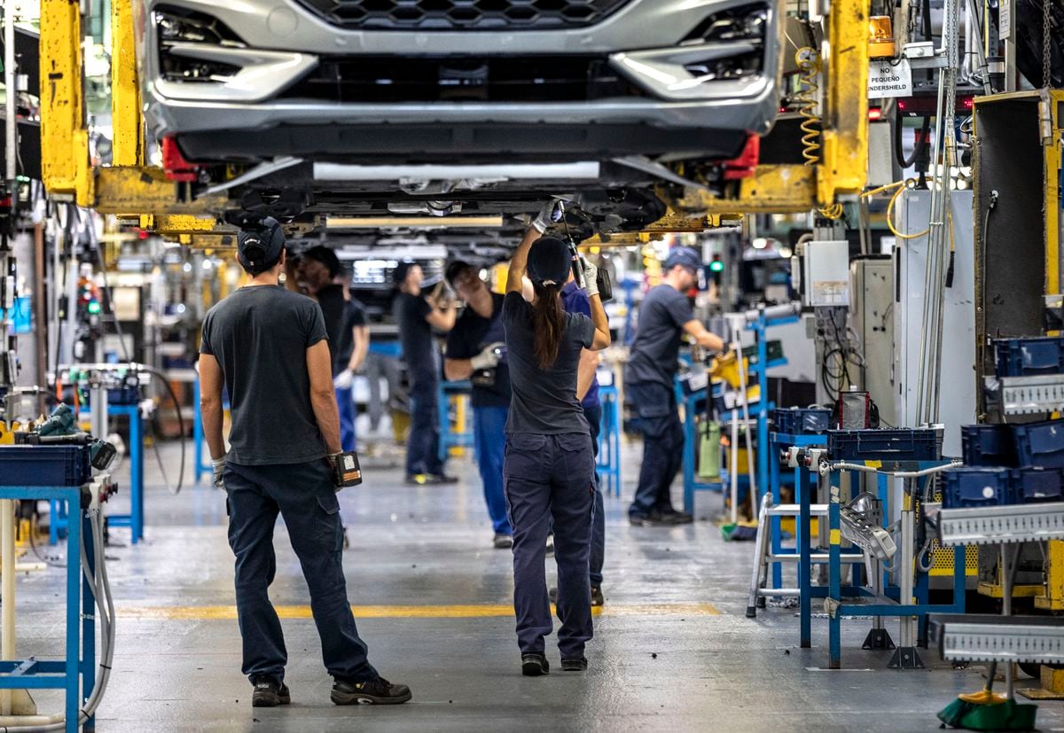 Acelerón en Murcia y Euskadi, frenazo en Castilla-La Mancha y Extremadura: la evolución de los salarios por comunidades