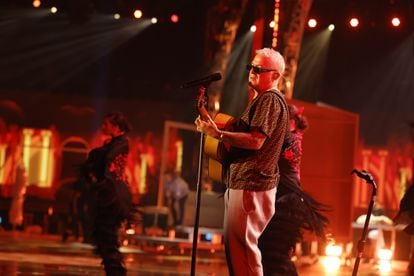 Alejandro Sanz, durante los ensayos en Palacio de Exposiciones y Congresos de Sevilla (Fibes) el pasado martes.