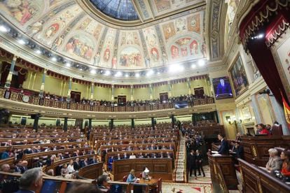 Vista general del hemiciclo, durante el discurso de investidura de Pedro Sánchez.