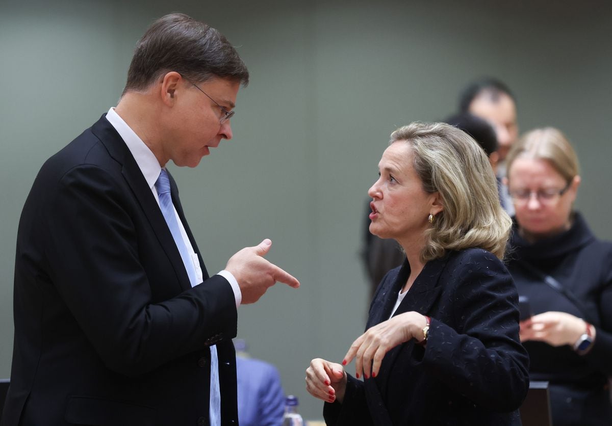 Calviño busca un pacto ‘in extremis’ sobre las reglas fiscales antes de acabar la presidencia española