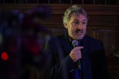 Carlos Zanón en la presentació del festival BCNegra 2024.