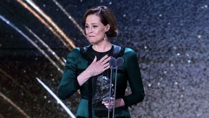 La actriz estadounidense Sigourney Weaver, durante su discurso de agradecimiento por el Goya internacional.