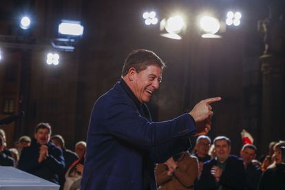 El candidato socialista a la presidencia de la Xunta, José Ramón Gómez Besteiro, participa en el acto de inicio de campaña, este jueves en Lugo