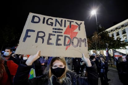 Manifestación en Varsovia, en octubre de 2020, contra la decisión del Constitucional polaco.