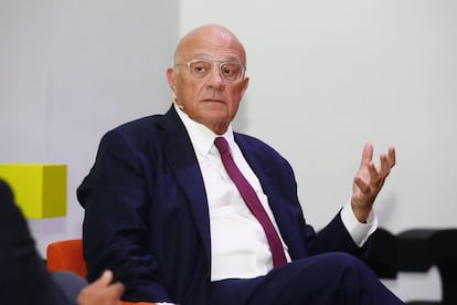 El presidente del Banco Sabadell, Josep Oliu, en un acto en Alicante en 2023.