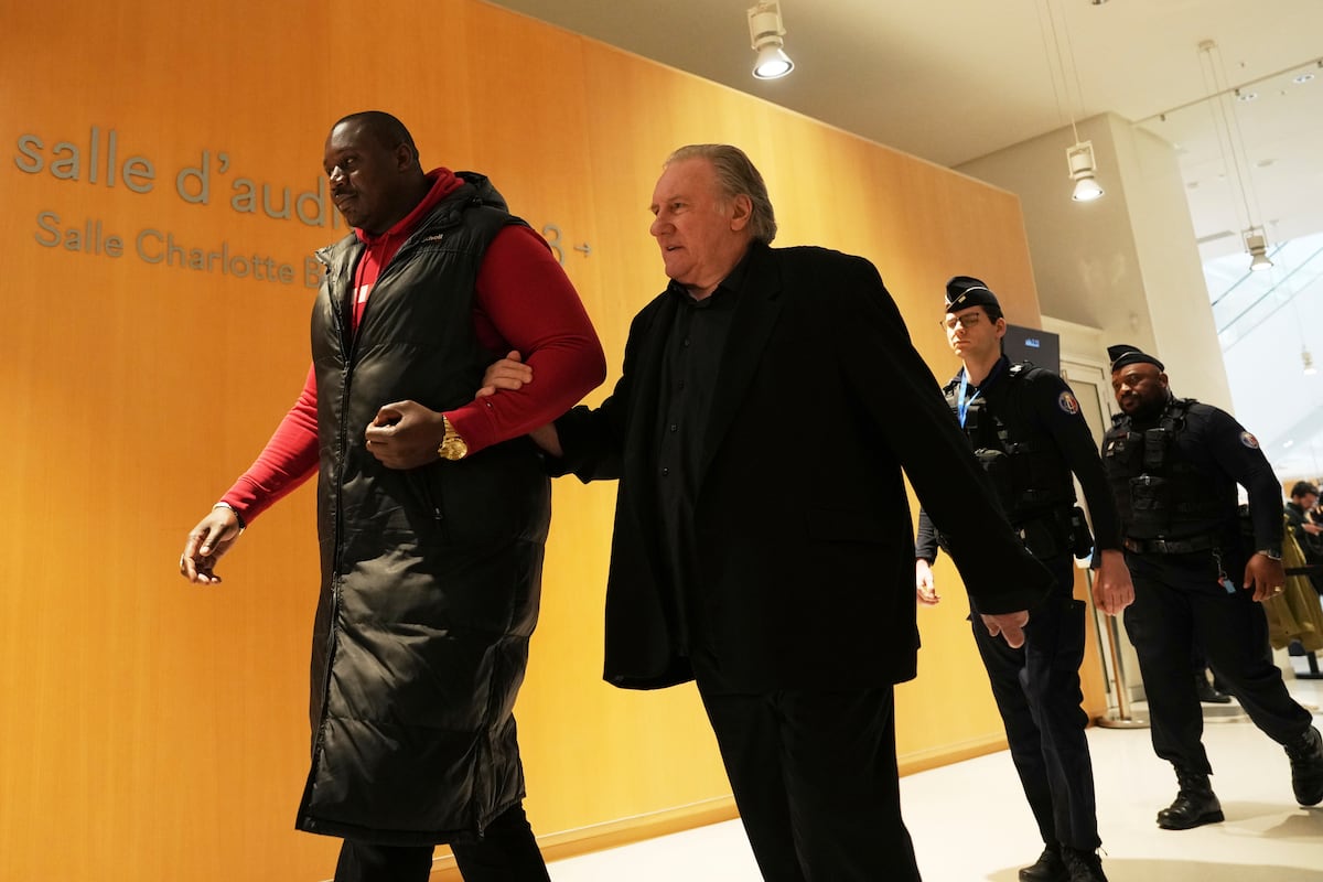 La Fiscalía pide 18 meses de prisión para Gérard Depardieu por agresión sexual