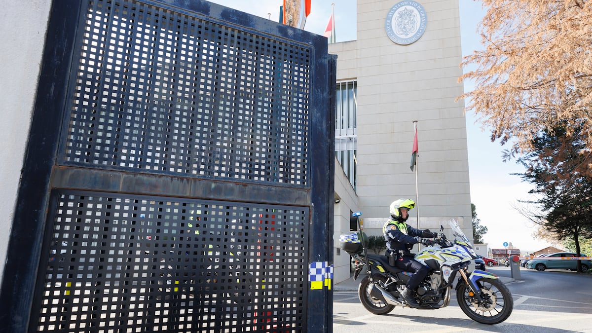 Detenido el subinspector de la policía local de Granada acusado de violencia de género