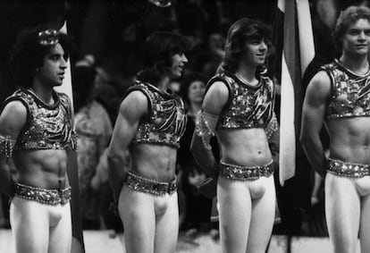 Riesgo y erotismo en el trapecio:  las grandes aventuras de un catalán en un circo sudafricano