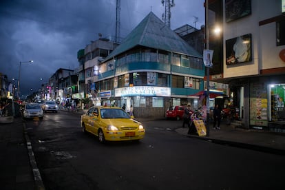 La avenida Juan Alemán, más conocida como “la Jota”, es uno de los centros económicos de Solanda.