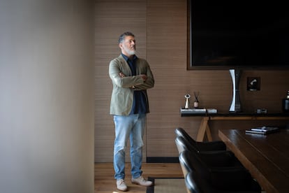 El Señor del Tabaco también es enemigo de Milei: una relación de odio, entre acusaciones de lavado de dinero y evasión