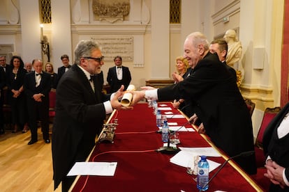 Jaume Plensa, en un momento del acto del domingo 11 de mayo en el que ingresó en la Real Academia de Bellas Artes, en una imagen cedida por la Academia.