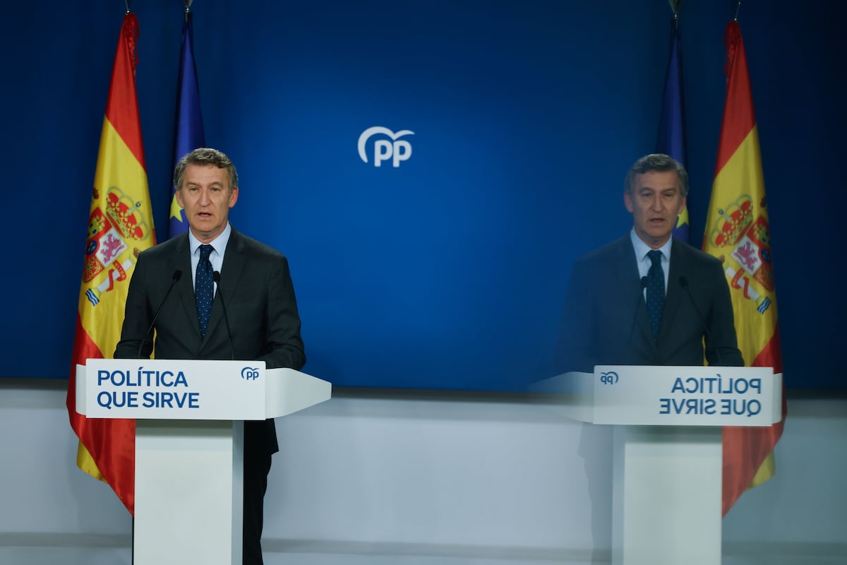 Crece en el PP la presión por una moción de censura a las puertas de su congreso