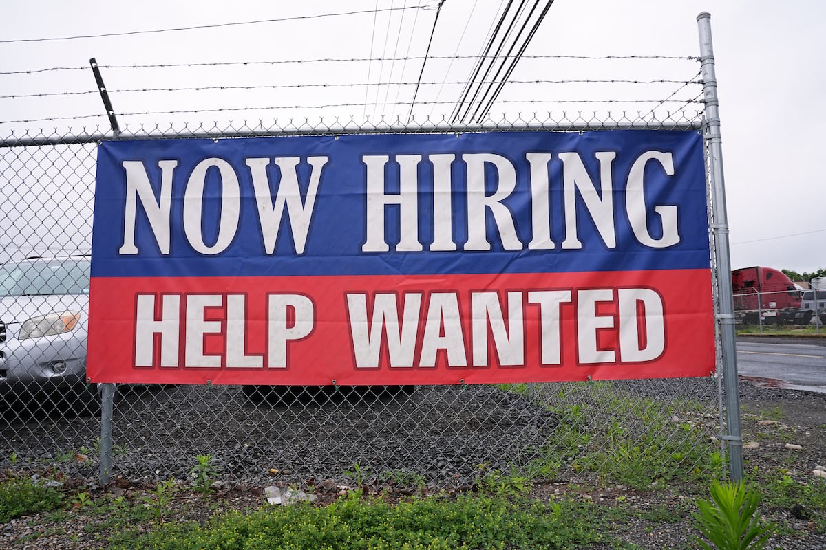 La creación de empleo supera en junio de nuevo las expectativas en Estados Unidos