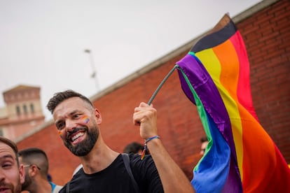 Participantes en la marcha del Orgullo en Madrid, este sábado.